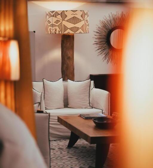 هتل Sundy Praia Lodge