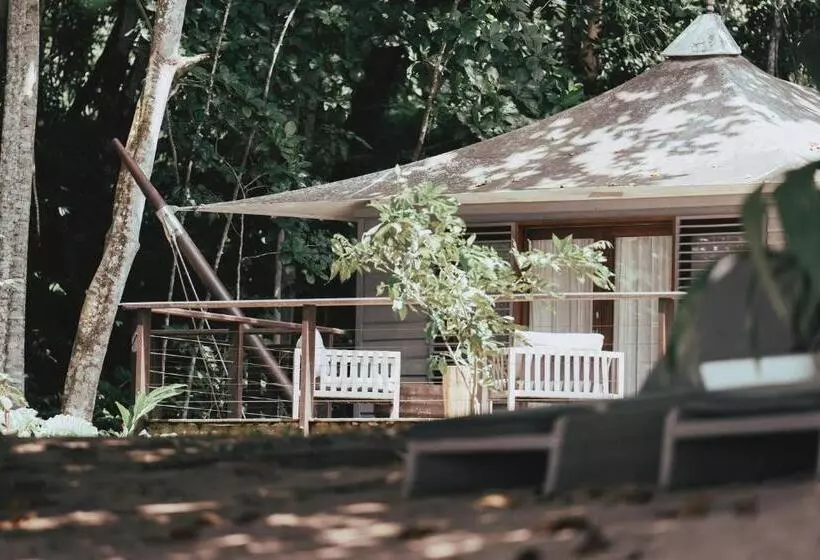 هتل Sundy Praia Lodge