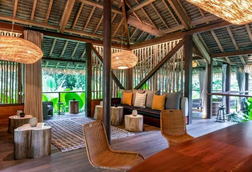 هتل Sundy Praia Lodge