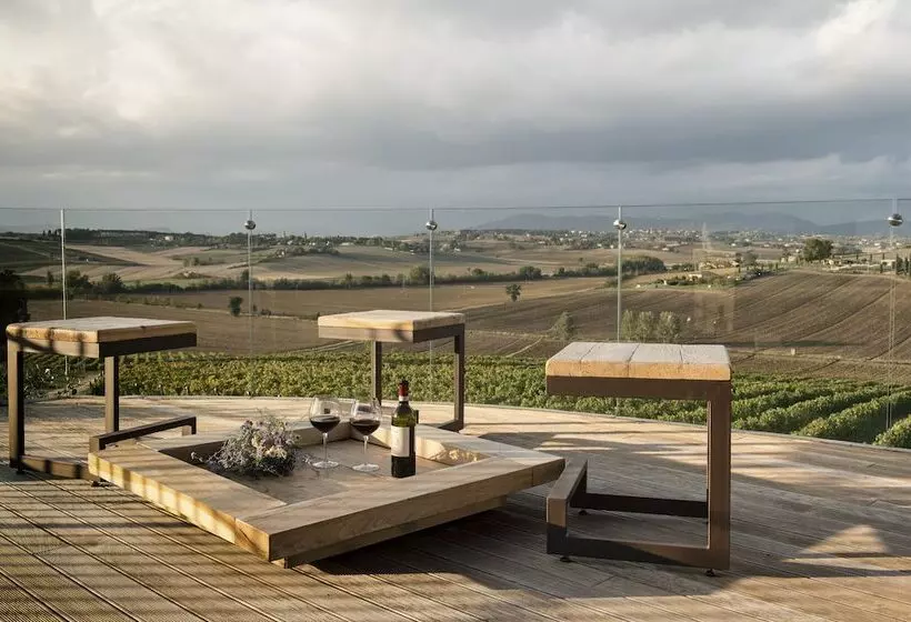 هتل Tenuta Dei Mori Wine Relais Events