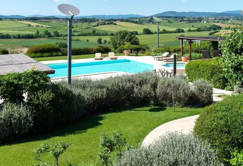 هتل Tenuta Dei Mori Wine Relais Events