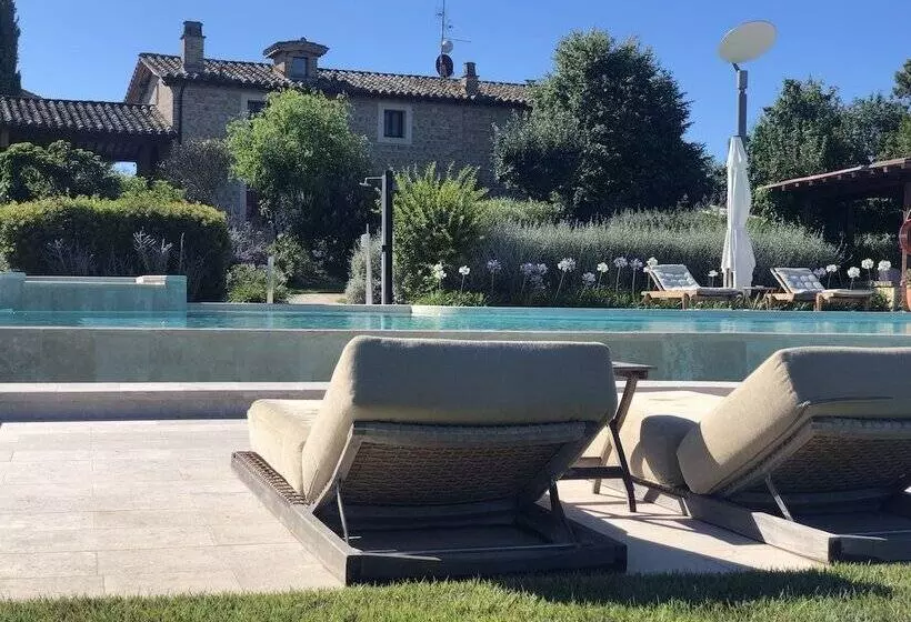 هتل Tenuta Dei Mori Wine Relais Events