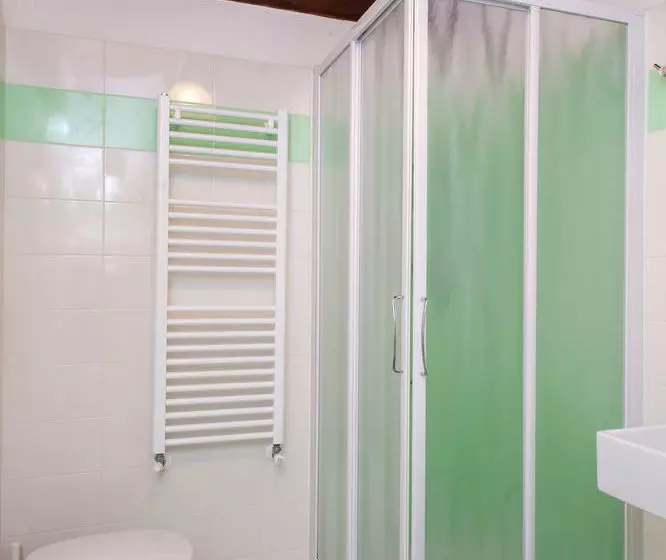 La Bilaia " Rooms On The Hills & Breakfast At Local Bars"  Servizio Camere In Collina Con Colazione