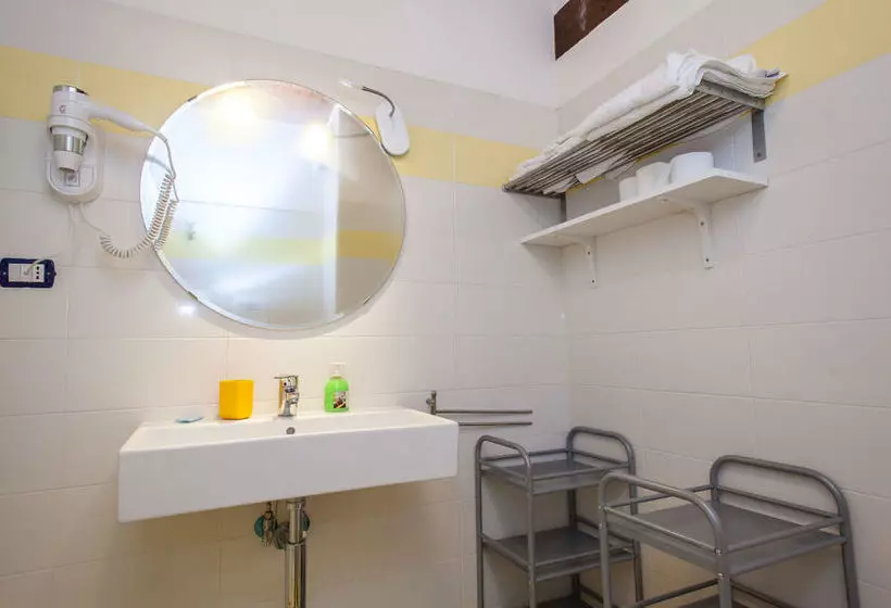 La Bilaia " Rooms On The Hills & Breakfast At Local Bars"  Servizio Camere In Collina Con Colazione