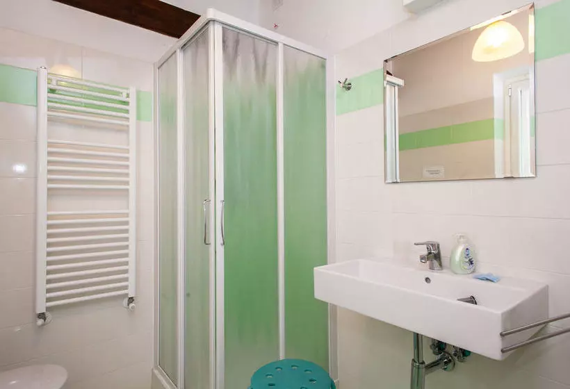 La Bilaia " Rooms On The Hills & Breakfast At Local Bars"  Servizio Camere In Collina Con Colazione