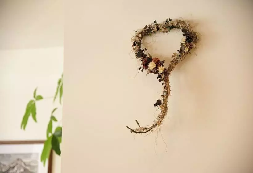 Majatalo Blue In Green