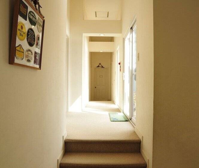 פנסיון Blue In Green