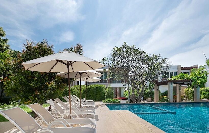 Simantra Private Villas