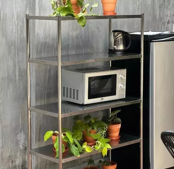 The Frame Guesthouse   Hostel