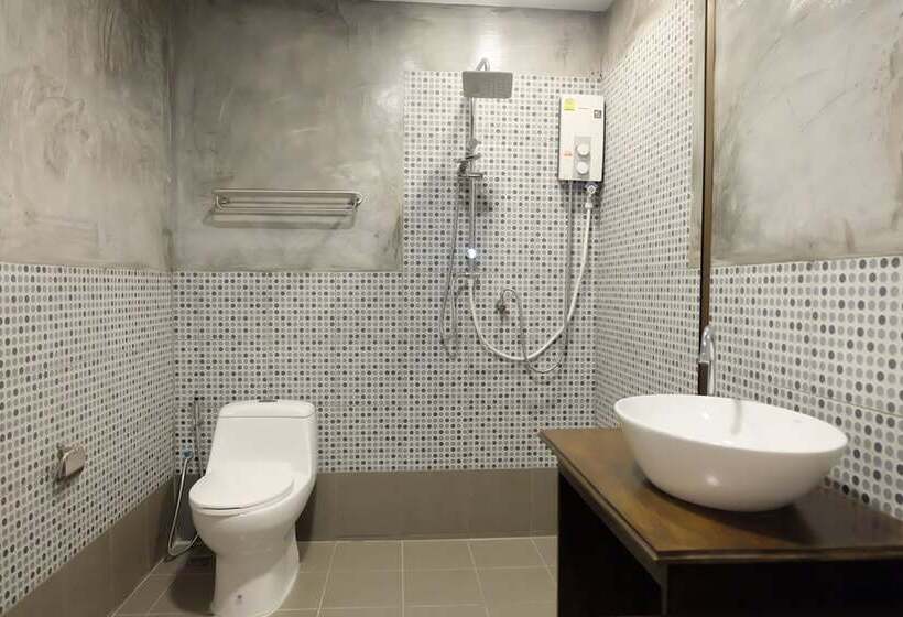 فندق A Plus Deluxe