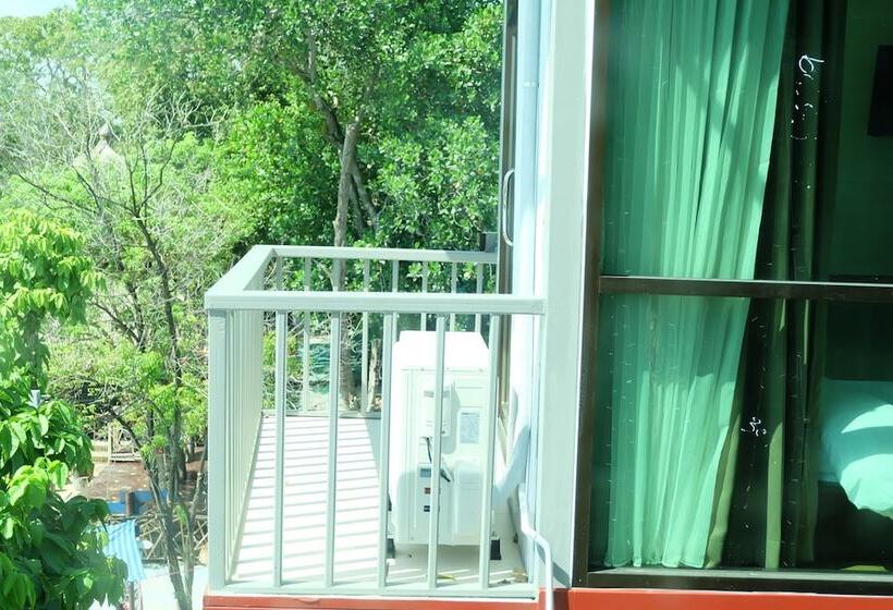 فندق A Plus Deluxe