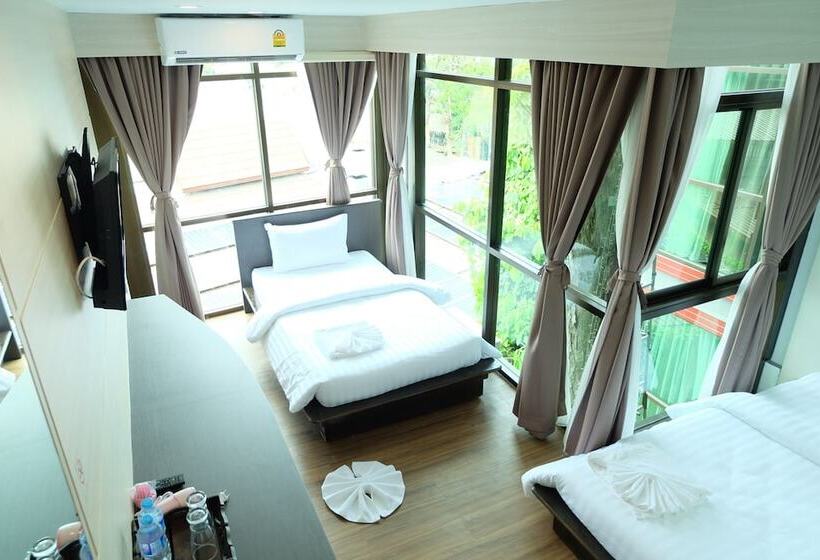 فندق A Plus Deluxe