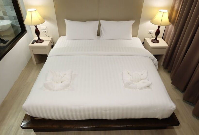 فندق A Plus Deluxe