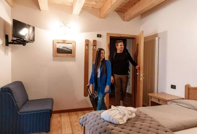 ホテル Al Bivio   Pizzeria, Pool & Sauna