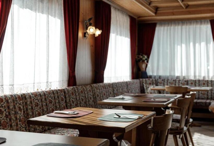 호텔 Al Bivio Pizzeria, Pool & Sauna