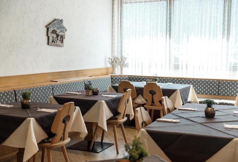 호텔 Al Bivio Pizzeria, Pool & Sauna