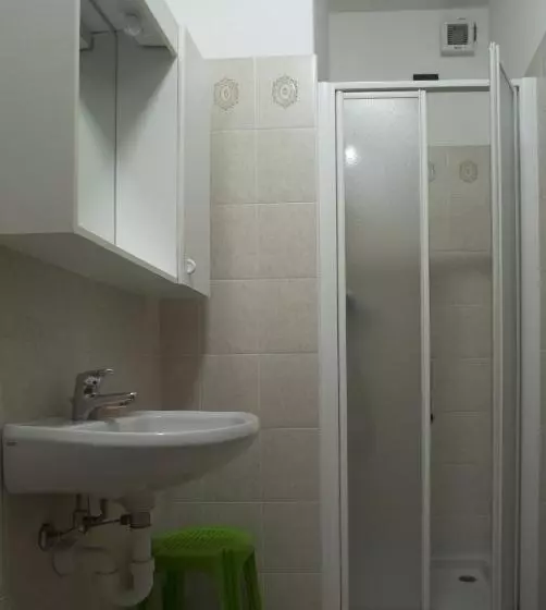 Hotelli Albergo Ristorante Innocenti