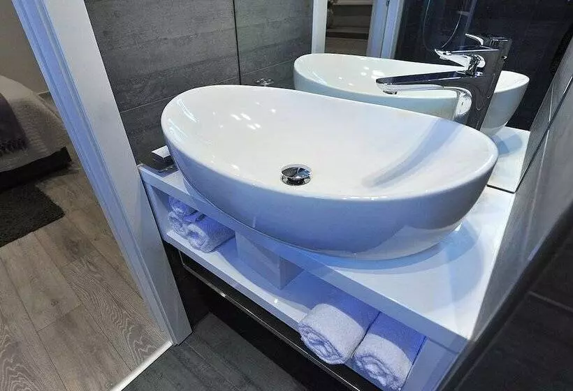 هتل Apartments & Rooms Lavandula Exclusive