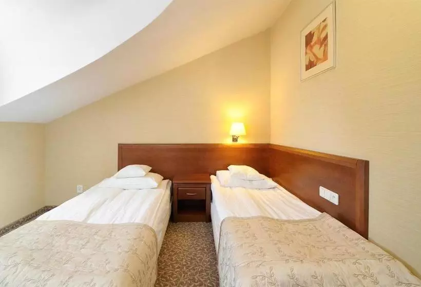 Centuria Hotel & Natural Spa