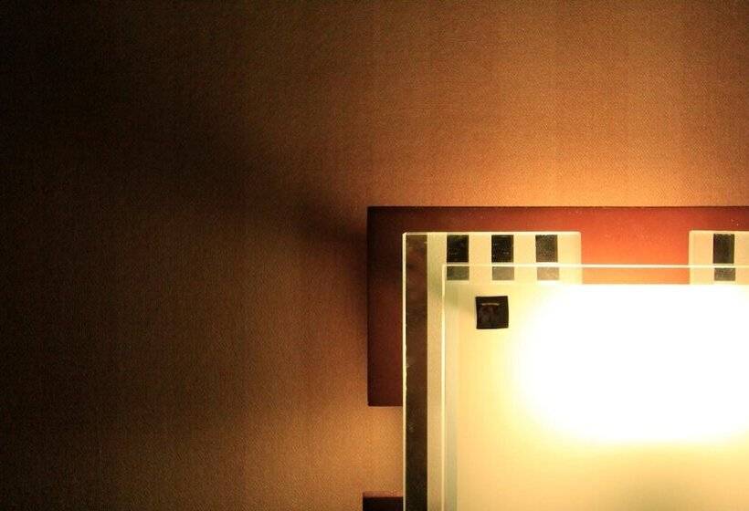 בית מלון כפרי Coron Soleil Express