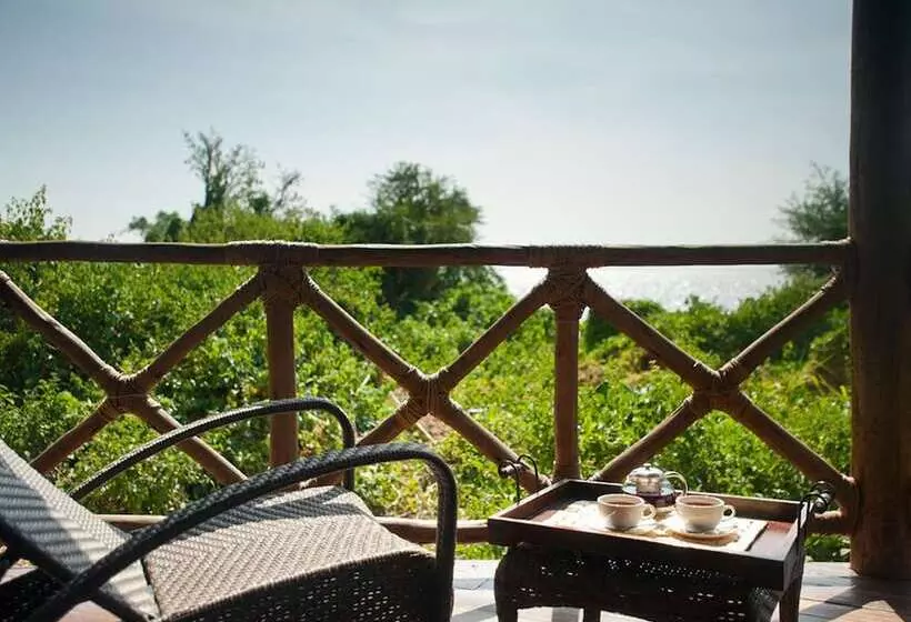 هتل Impala Ecolodge
