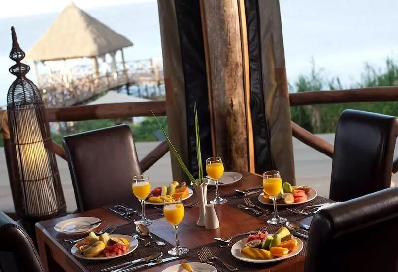 هتل Impala Ecolodge
