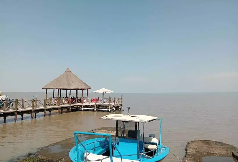 هتل Impala Ecolodge