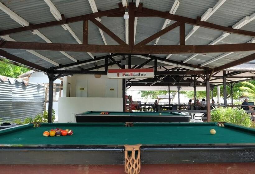 Отель La Playa Estrella Beach Resort