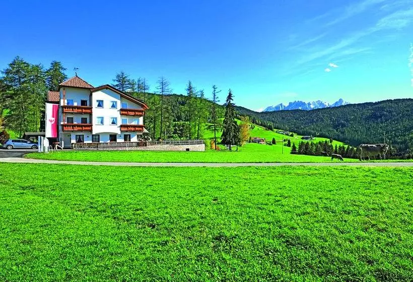 ホテル Landgasthof Lärchenwald