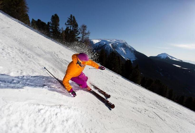 Отель Langeshof