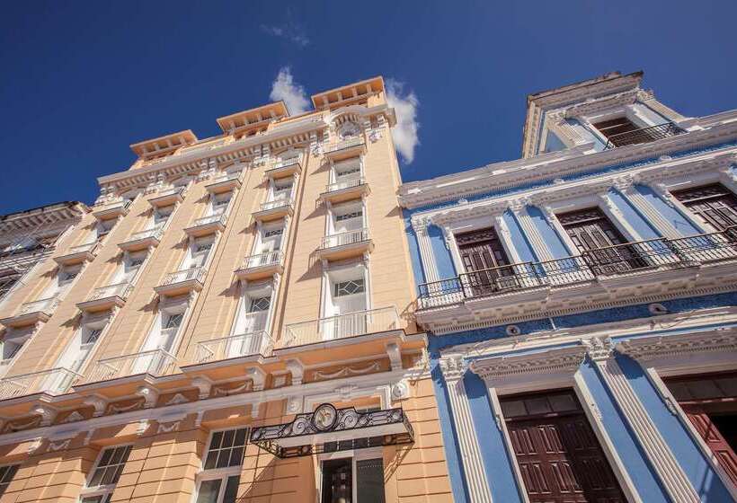 هتل Melia San Carlos