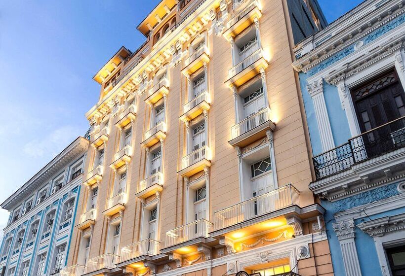 هتل Melia San Carlos