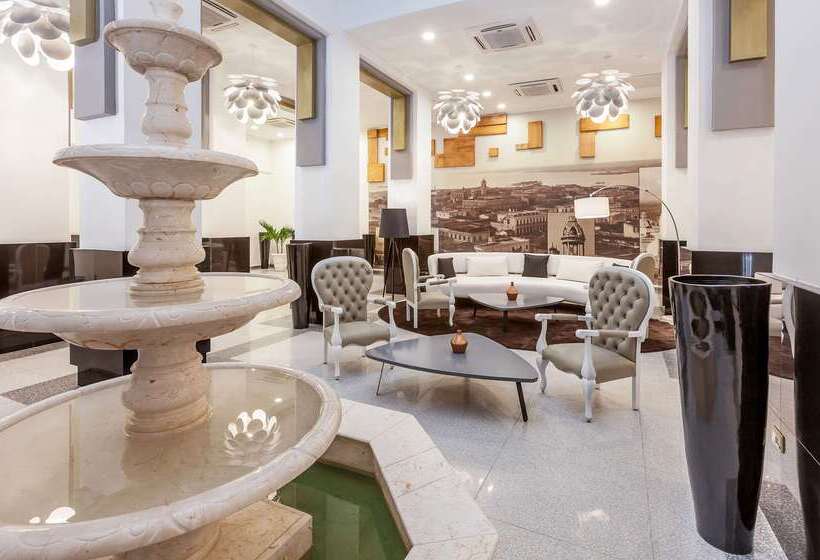 هتل Melia San Carlos