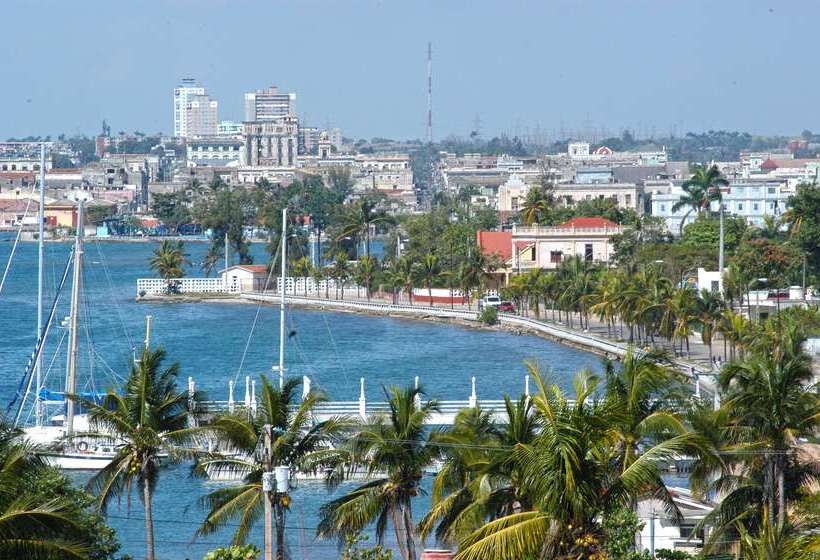 هتل Melia San Carlos