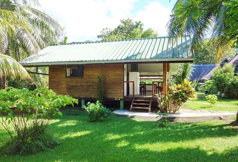 هتل Pension Les Trois Cascades