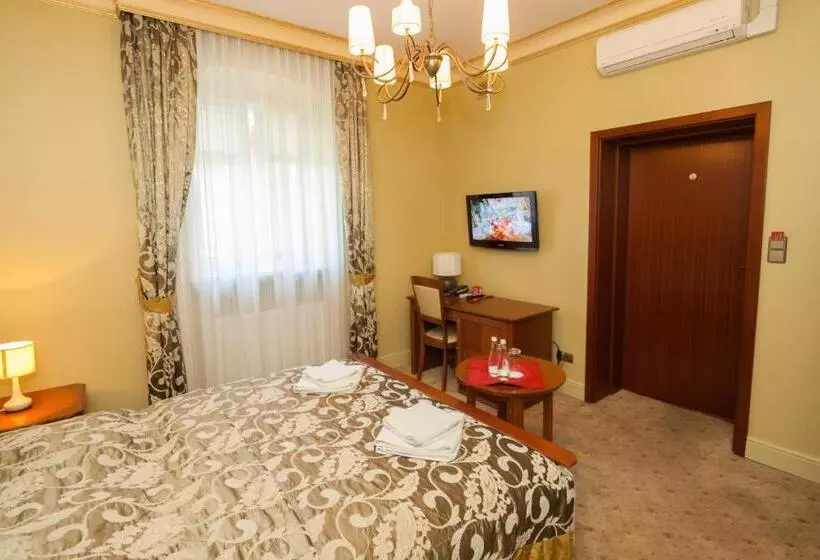 Hotelli Przy Młynie