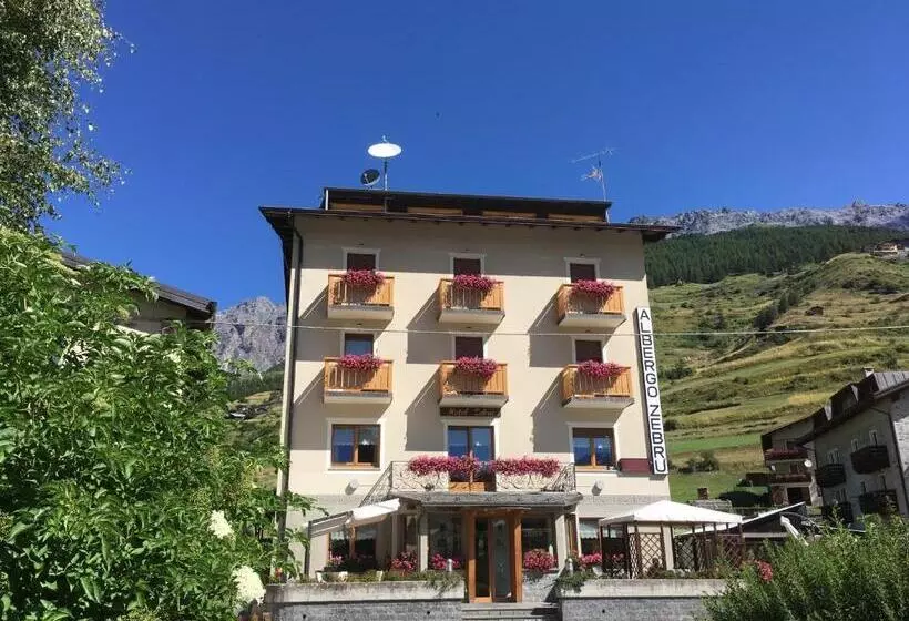 Hotelli Zebrù