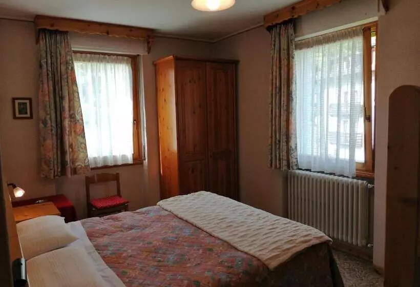 Hotelli Zebrù
