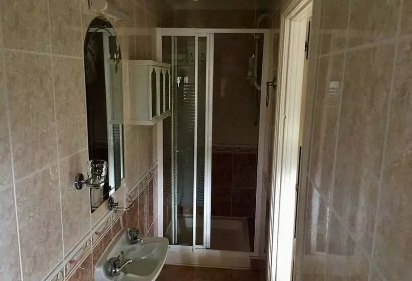 Aamiaismajoitus (B&B) Plantation Lodge