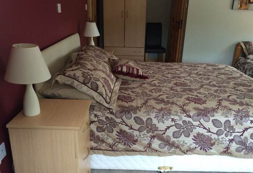 مبيت وإفطار Plantation Lodge