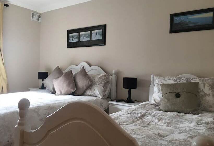 مبيت وإفطار Plantation Lodge