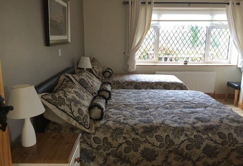 مبيت وإفطار Plantation Lodge