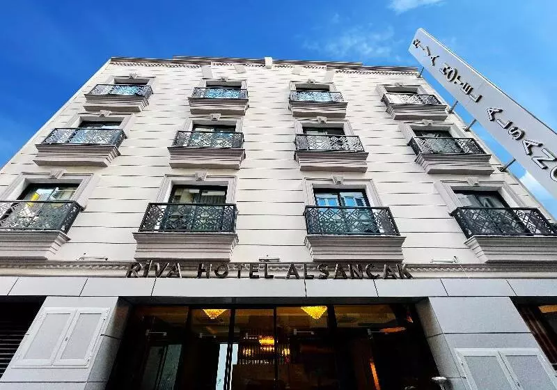 Riva Hotel Alsancak