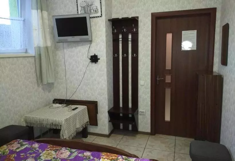 هاستل Parasolka