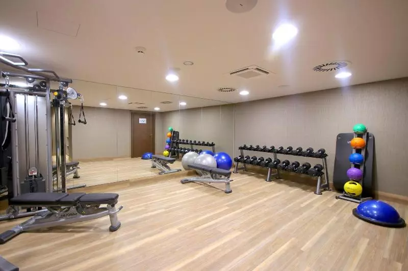 Ac Hotel By Marriott Wroclaw