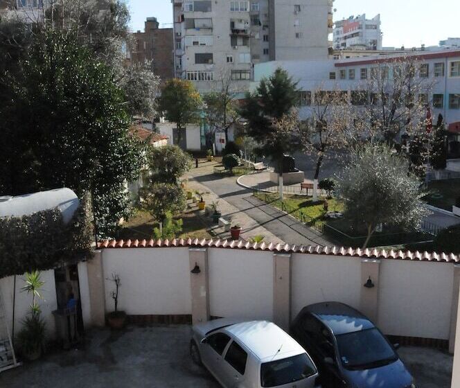 בית מלון כפרי Boutique Restaurant Gloria