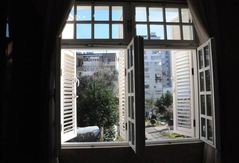 בית מלון כפרי Boutique Restaurant Gloria