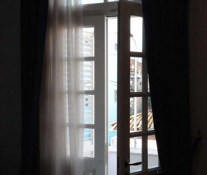 בית מלון כפרי Boutique Restaurant Gloria