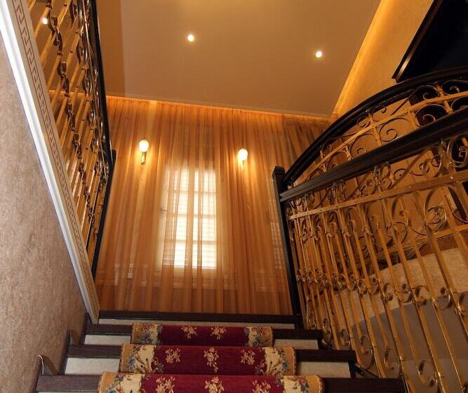 בית מלון כפרי Boutique Restaurant Gloria