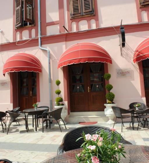 فندق Carmen